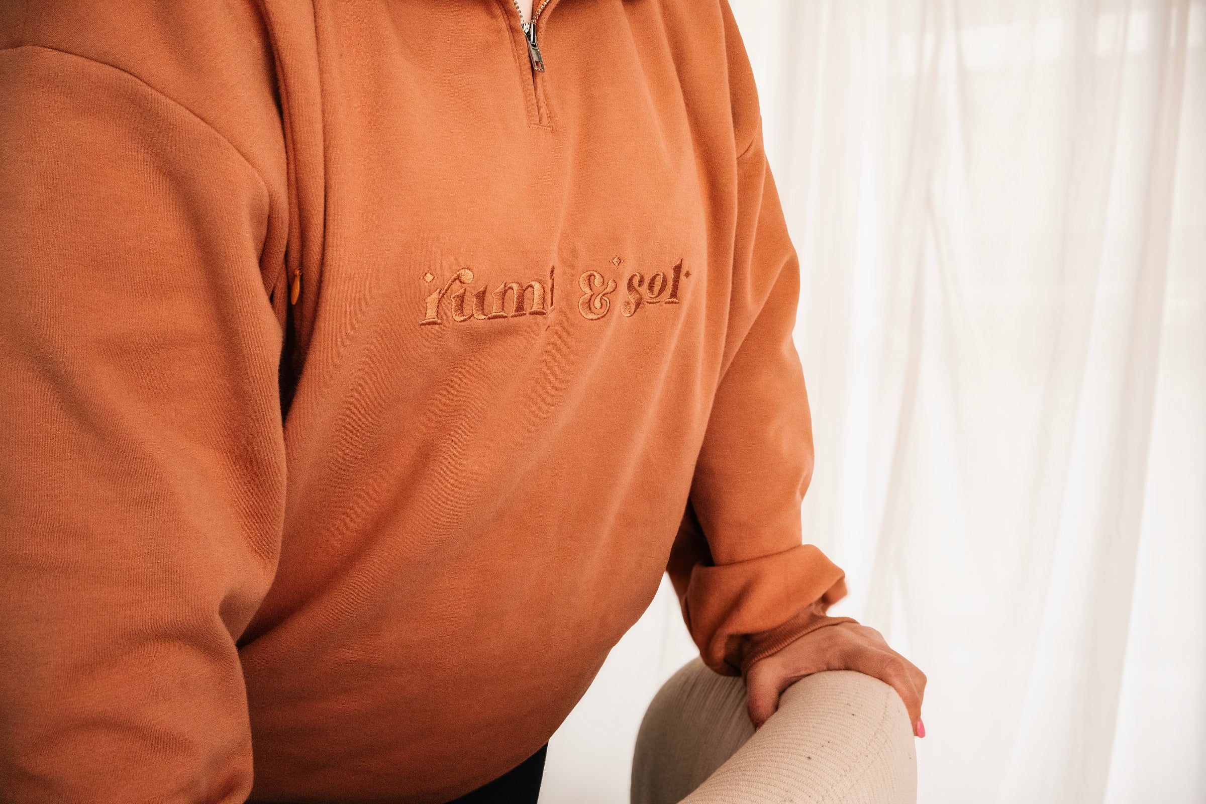 Rust 1/4 Zip Breastfeeding Jumper