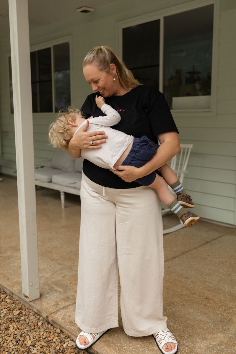 Black Breastfeeding Tee - Rumi and SolRumi and SolShirts